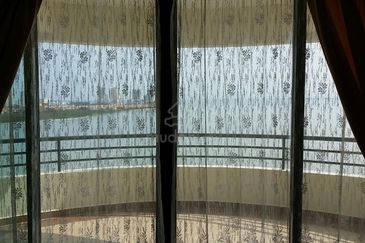 Silverton Condominium (Menara Perak)