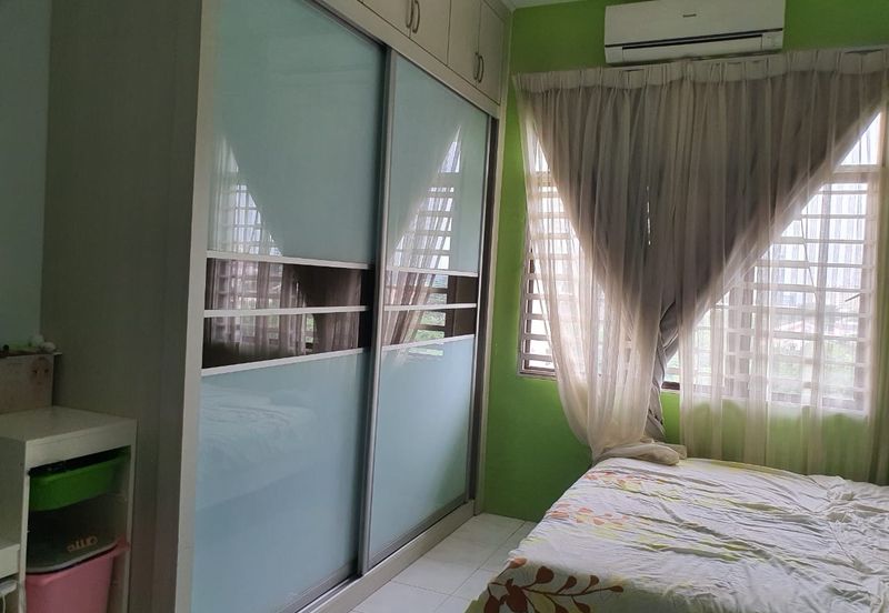 Greenlane Heights (Flamingo Series)