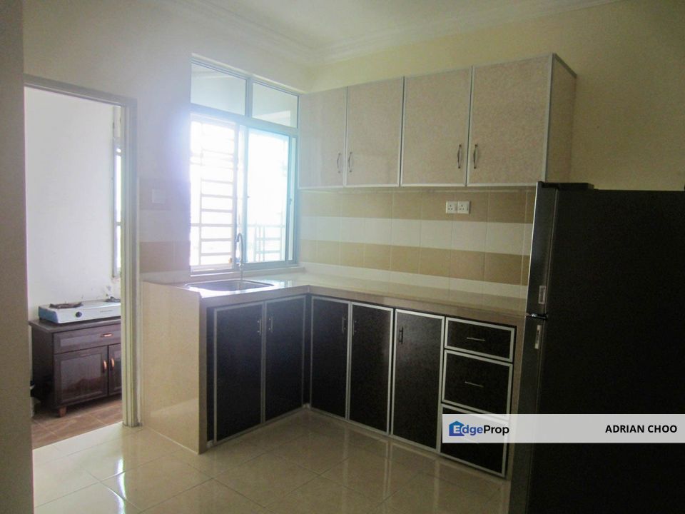 Ixora Heights, Penang, Sungai Dua (Island)