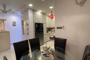 Boulevard Condominium