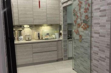 Boulevard Condominium