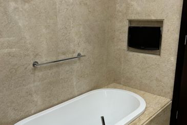 The Suites @ Waterside(Straits Quay)