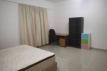 Summerton Condominium