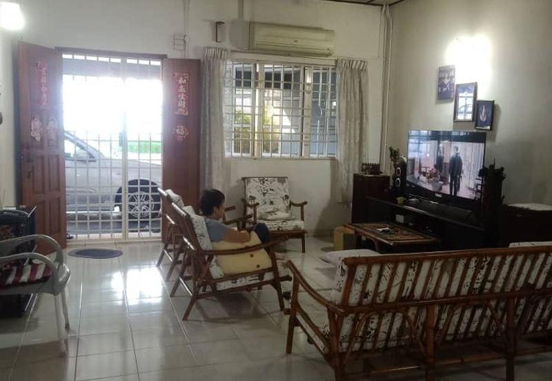 Persiaran Tanjung Bungah 3