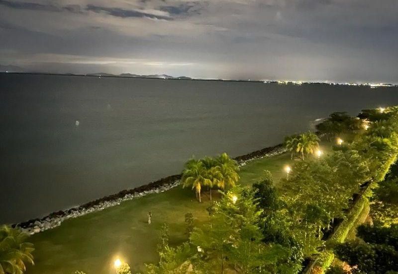 Quayside Seafront Resort Condominium