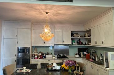 Quayside Seafront Resort Condominium