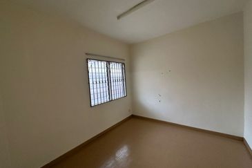 Taman Medan Penaga 82