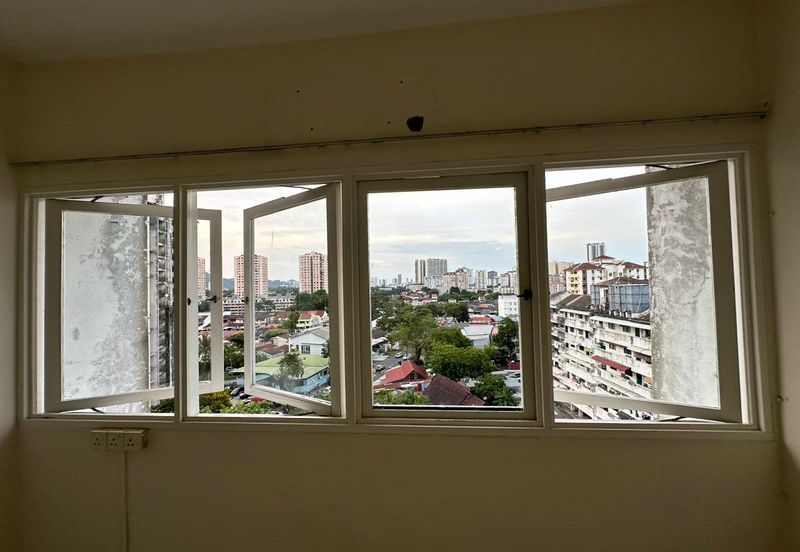 Taman Medan Penaga 82