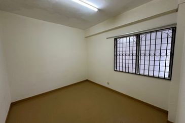 Taman Medan Penaga 82