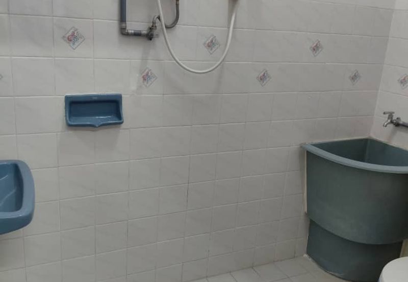 Taman Sri Bunga, Lengkok Nipah