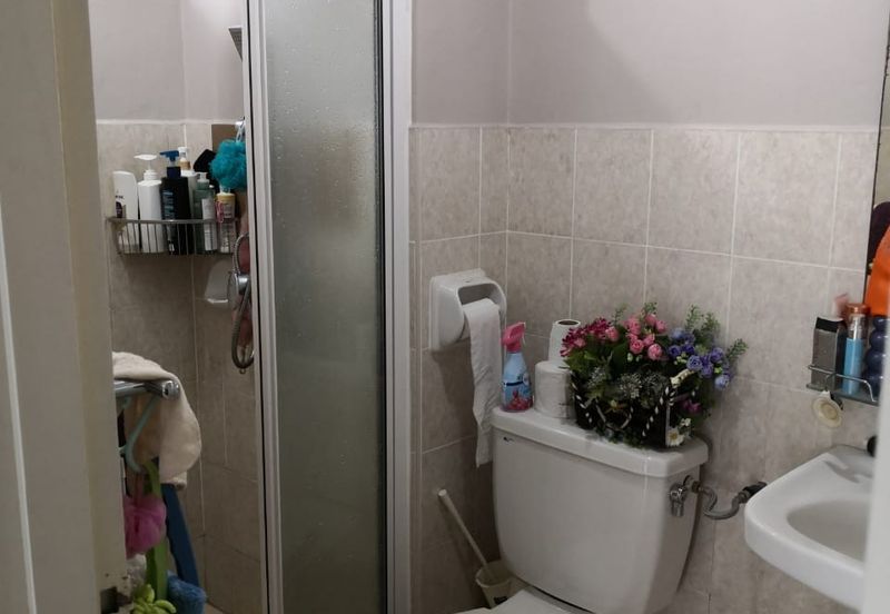 Coastal Tower, Ratu Mutiara