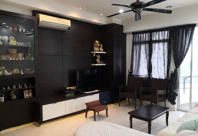 Coastal Tower, Ratu Mutiara