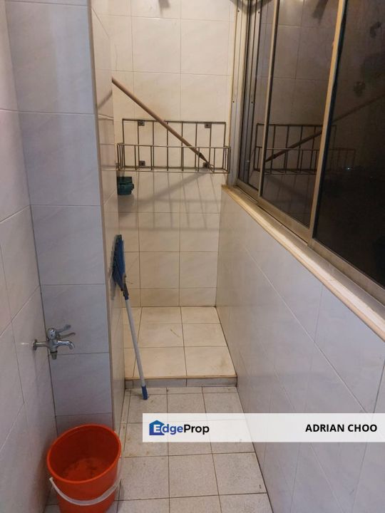 Taman Pekaka, Penang, Sungai Dua (Island)