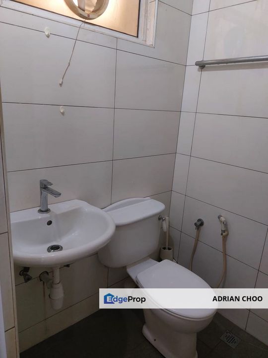 Taman Pekaka, Penang, Sungai Dua (Island)