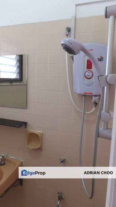 Mutiara Court Block 37, Penang, Gelugor