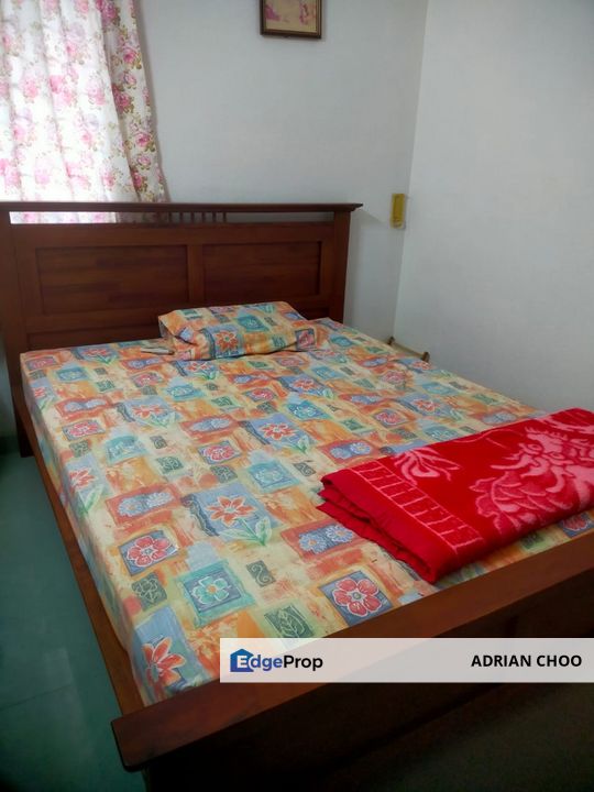 Well Court, Penang, Persiaran Gurney