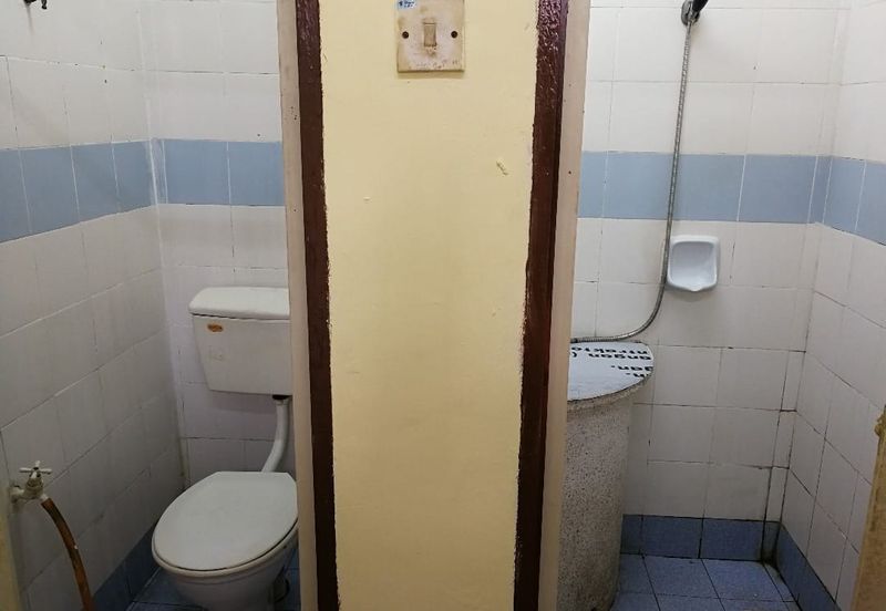 Flat PKNS, Seksyen 7