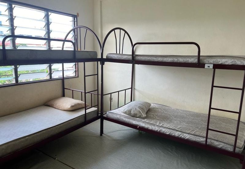 Flat PKNS, Seksyen 7