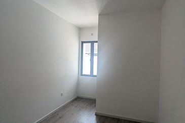 Beautiful 2 Story Nadira Bandar Bukit Raja, Klang