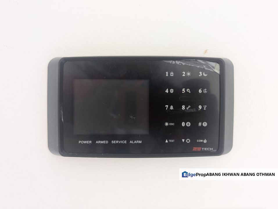 Beautiful NADIRA 3: Bandar Bukit Raja, Klang, Selangor, Klang