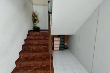 Seksyen 6 @ Bandar Bukit Mahkota