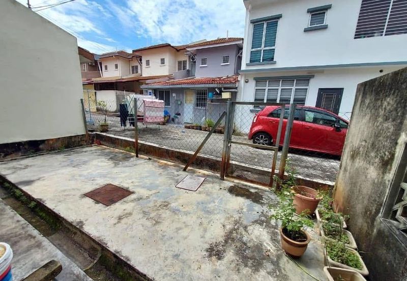 Seksyen 6 @ Bandar Bukit Mahkota