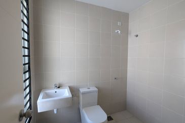 LAMAN SENDAYAN (PRESINT 2)