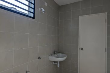 LAMAN SENDAYAN (PRESINT 2)