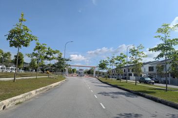 LAMAN SENDAYAN (PRESINT 2)