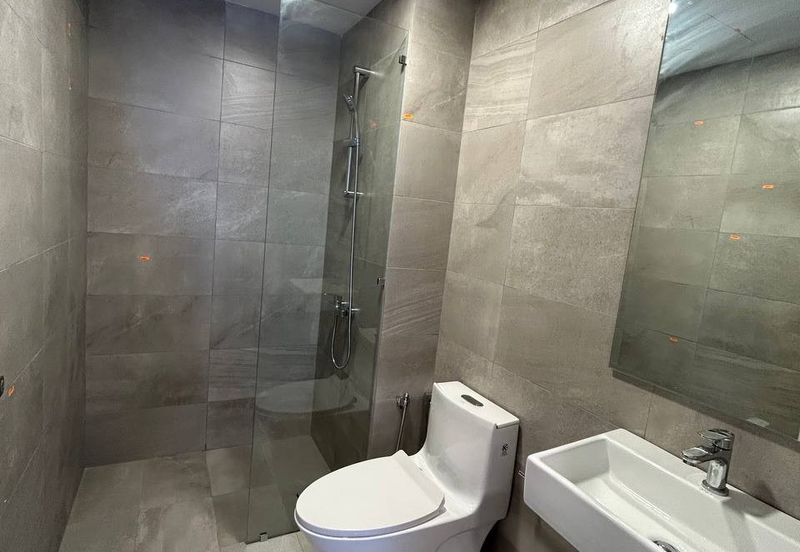 Henna Residence @ The Quartz