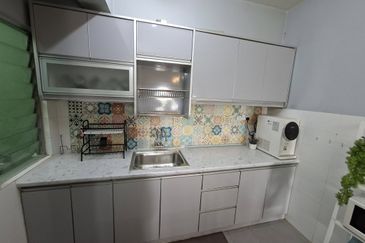 Suri Puteri Serviced Apartment