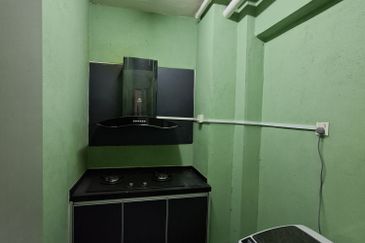 Suri Puteri Serviced Apartment