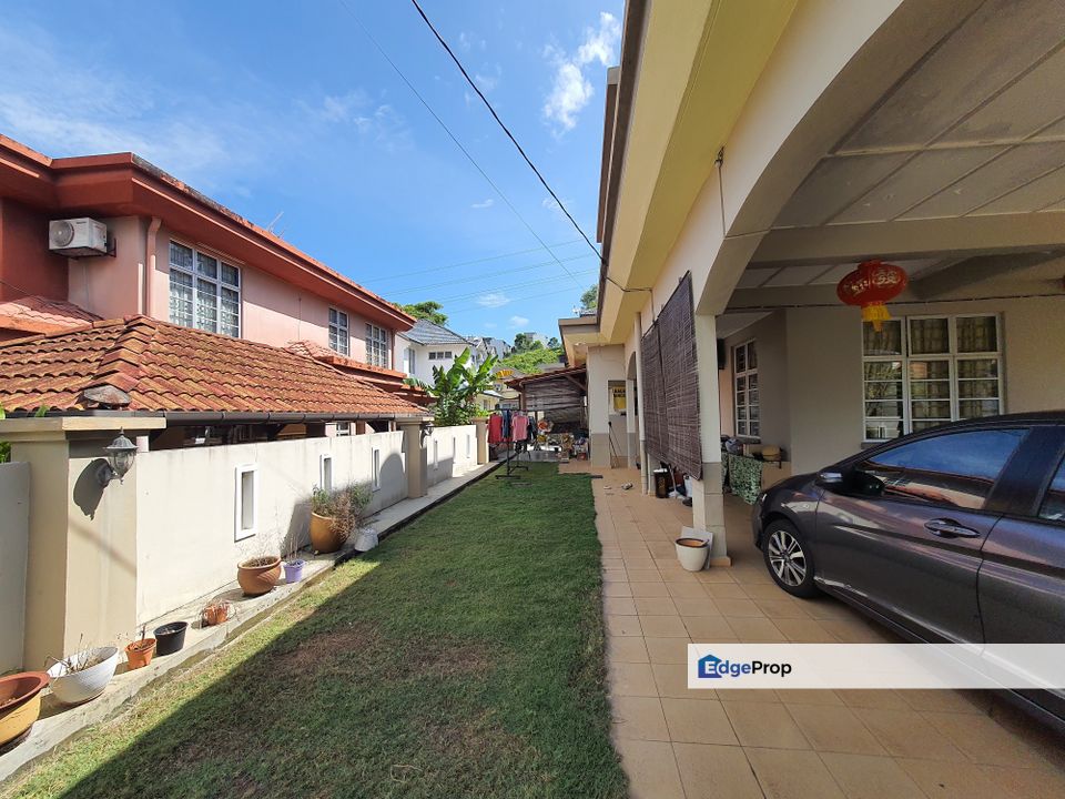 Seremban 2  Freehold Bungalow For Sale Below RM1m, Negeri Sembilan, Seremban