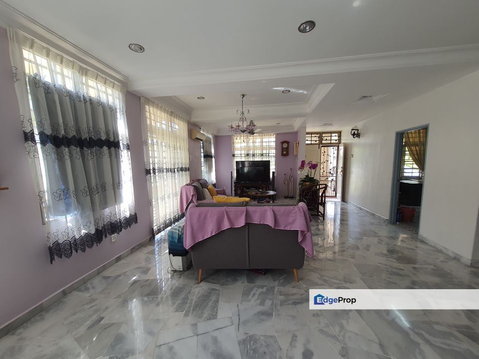 Seremban 2  Freehold Bungalow For Sale Below RM1m, Negeri Sembilan, Seremban