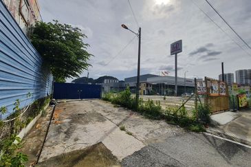 Selayang facing Jalan Kuching 1.9ac commercial potential land to let