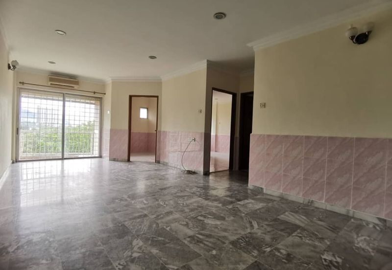 Teratai Mewah Condominium