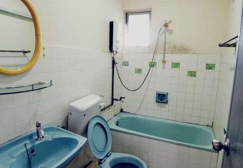 Teratai Mewah Condominium