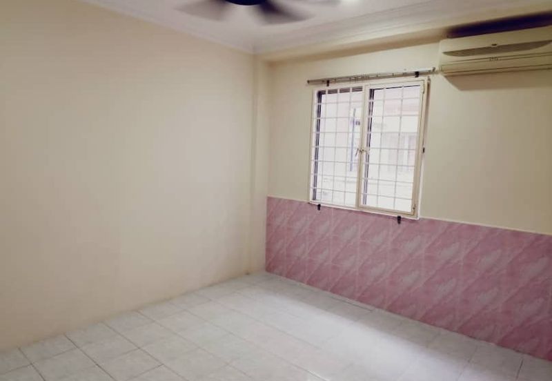 Teratai Mewah Condominium