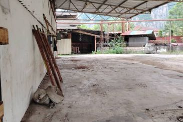 Taman Sri Batu Caves