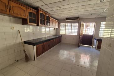 Kampung Baru Air Panas