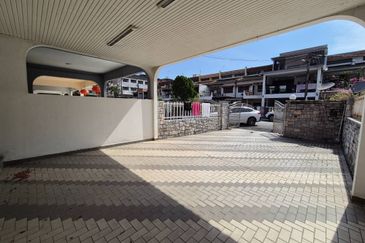 Kampung Baru Air Panas