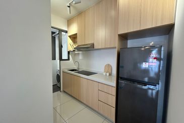 Kenwingston Platz Residence