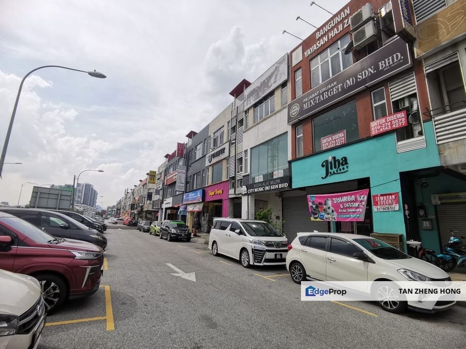 Sri Utama Ground Floor Shop Facing Main Road M Astra New Condo Setapak Wangsa Maju, Kuala Lumpur, Setapak