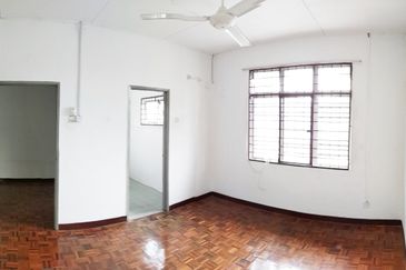 Persiaran Puncak Jalil 