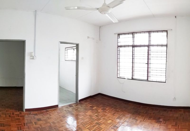 Persiaran Puncak Jalil 