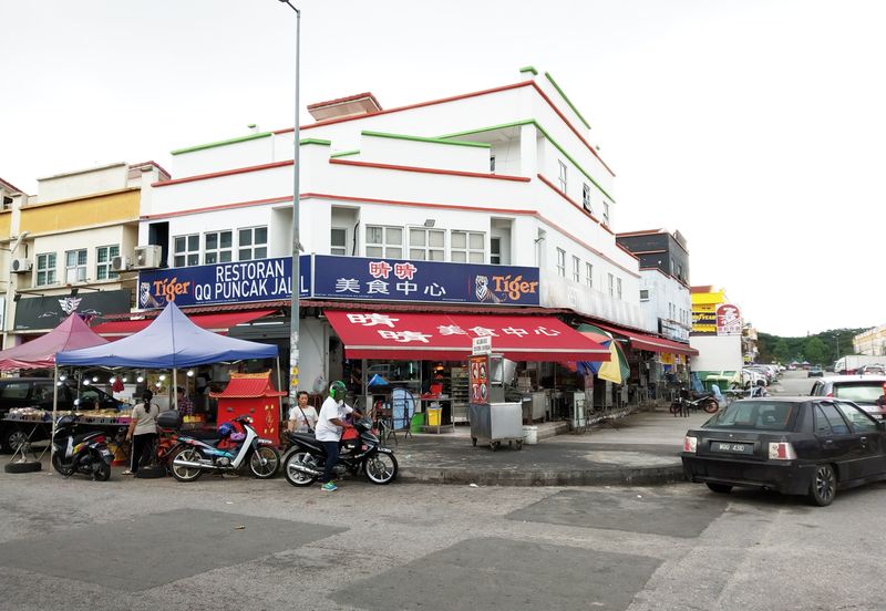 Persiaran Puncak Jalil 