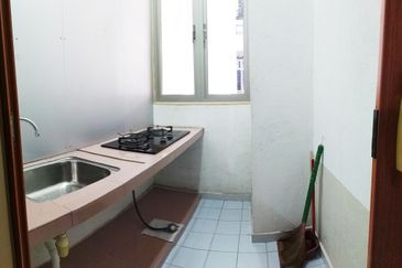 Cheras, Bandar Sungai Long, Garden Park, 3R2B Condo W/Lift NonBumi, bandar mahkota cheras, green acre park, flora green, forest green, evergreen park,