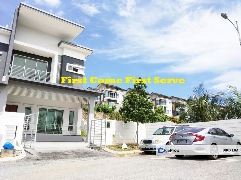 KAJANG TOWN HILL TOP RIDGEVIEW RESIDENCE 2Sty FREEHOLD Terrace Landed