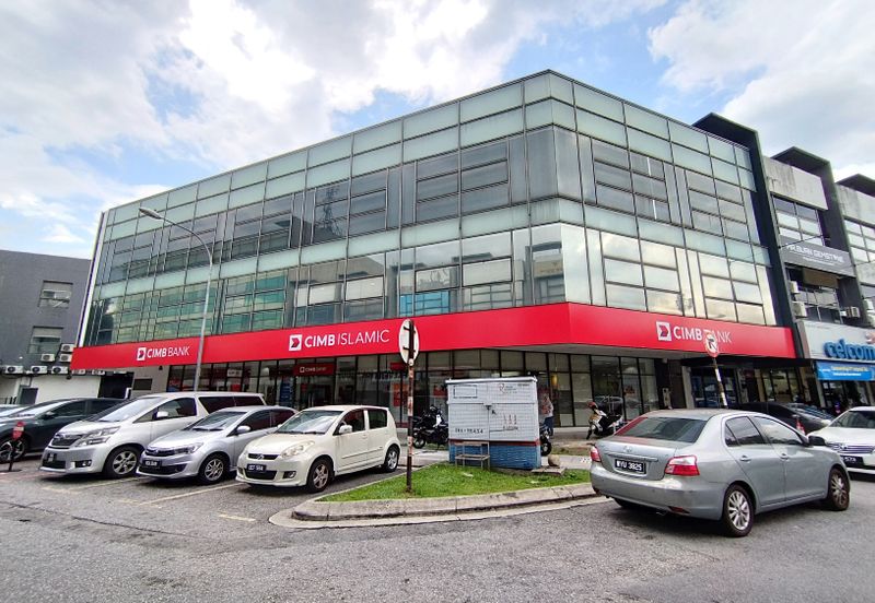 The Trillium @Lake Fields