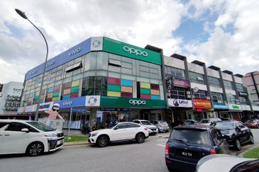 The Trillium @Lake Fields